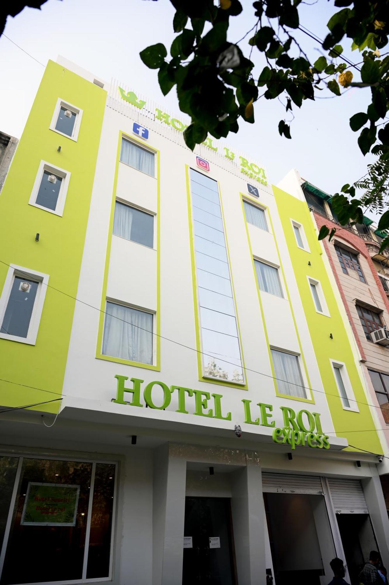 Hotel Le Roi Express Karol Bagh Deli Exterior foto
