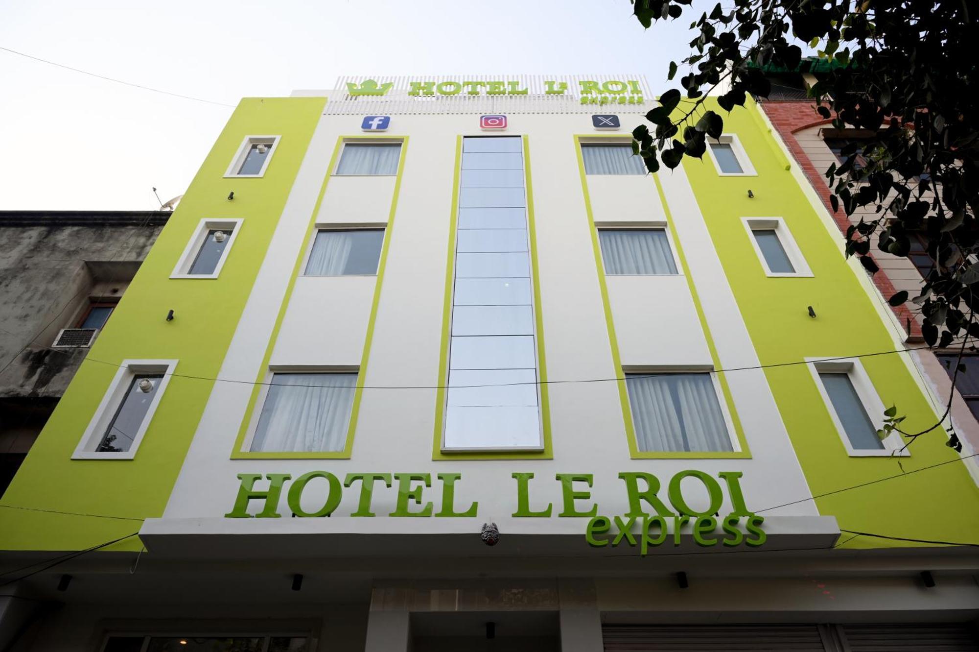 Hotel Le Roi Express Karol Bagh Deli Exterior foto